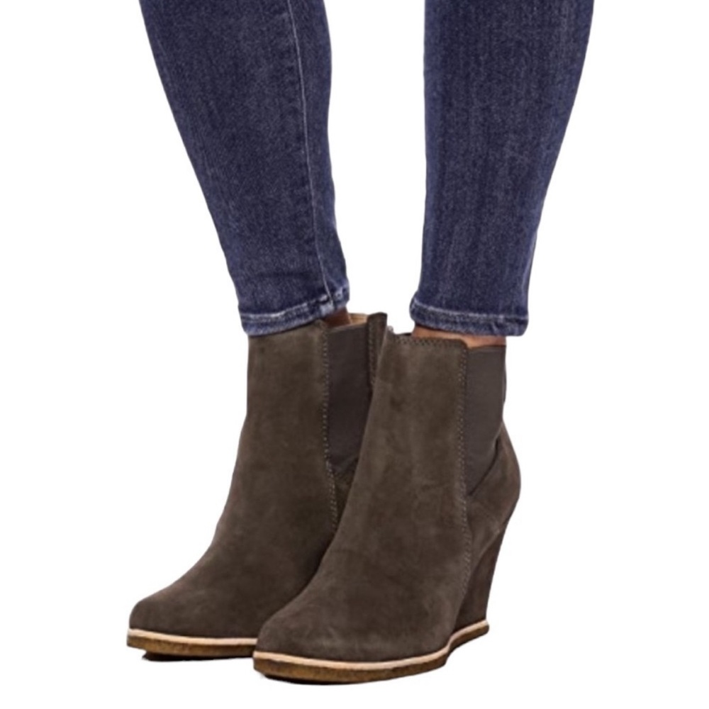 Splendid Wedge Suede Bootie